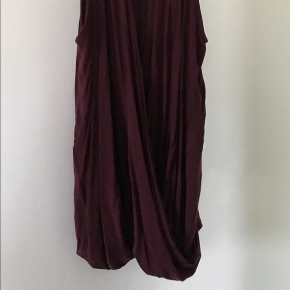 Top - Picture 2 of 3